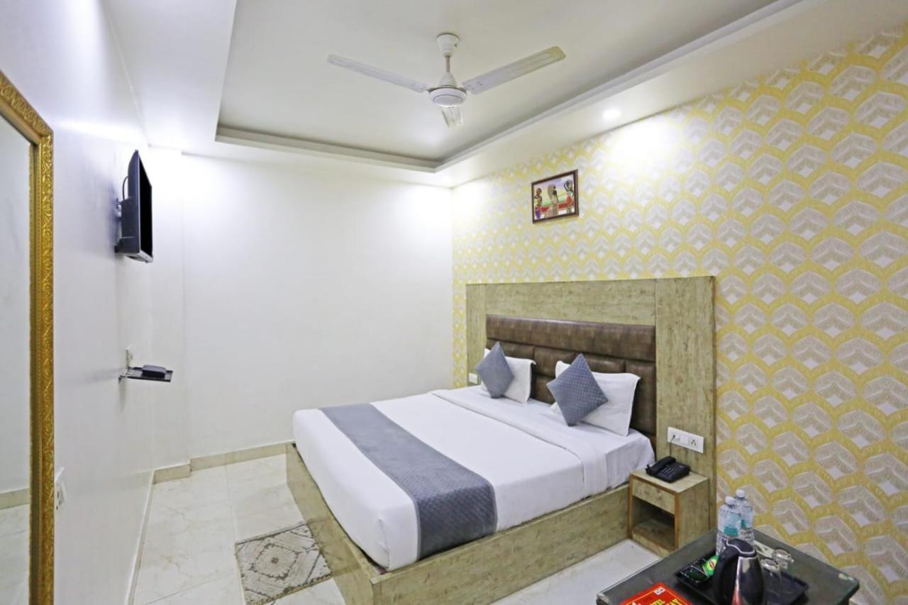 Hotel Broadway Near Delhi Airport New Delhi Eksteriør billede