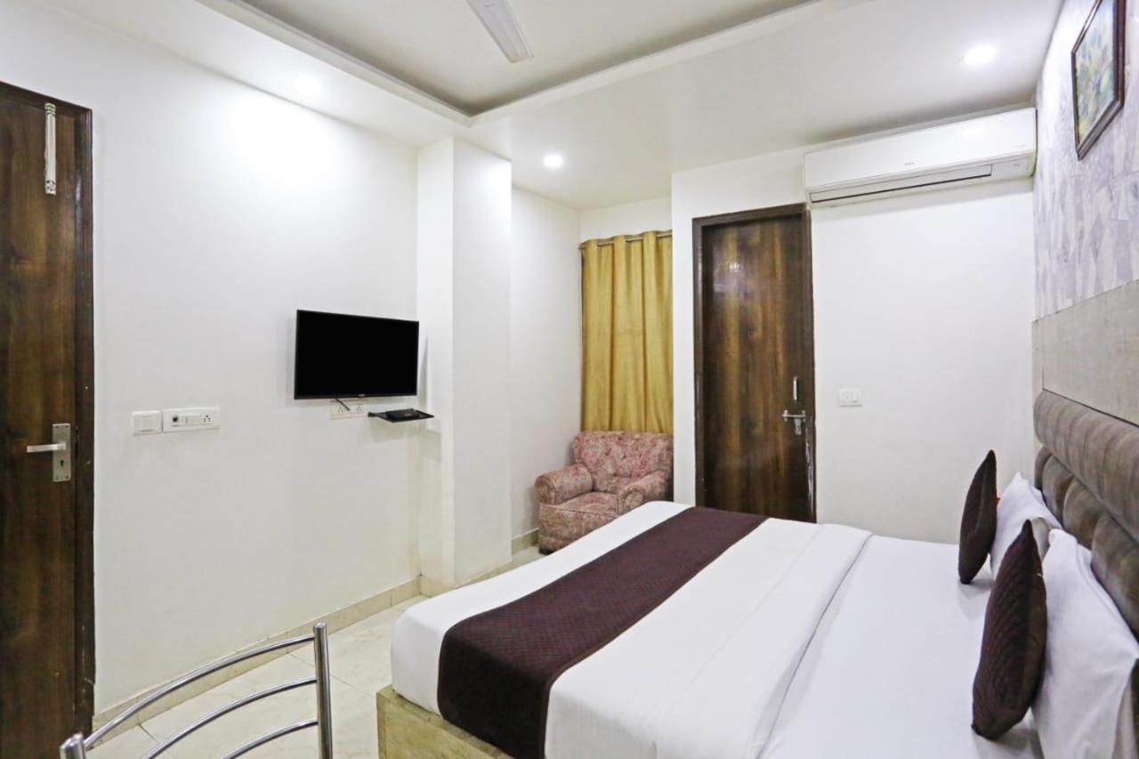Hotel Broadway Near Delhi Airport New Delhi Eksteriør billede