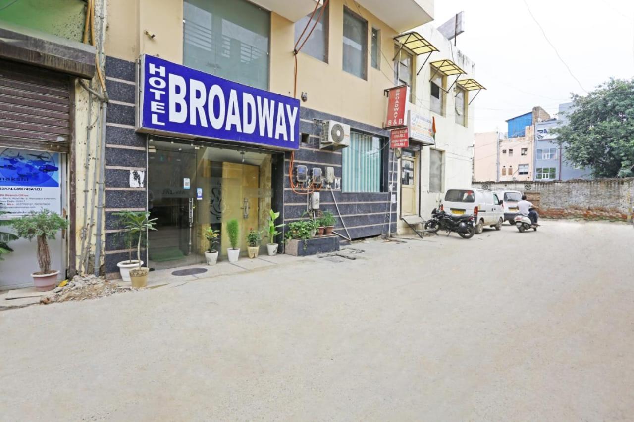 Hotel Broadway Near Delhi Airport New Delhi Eksteriør billede